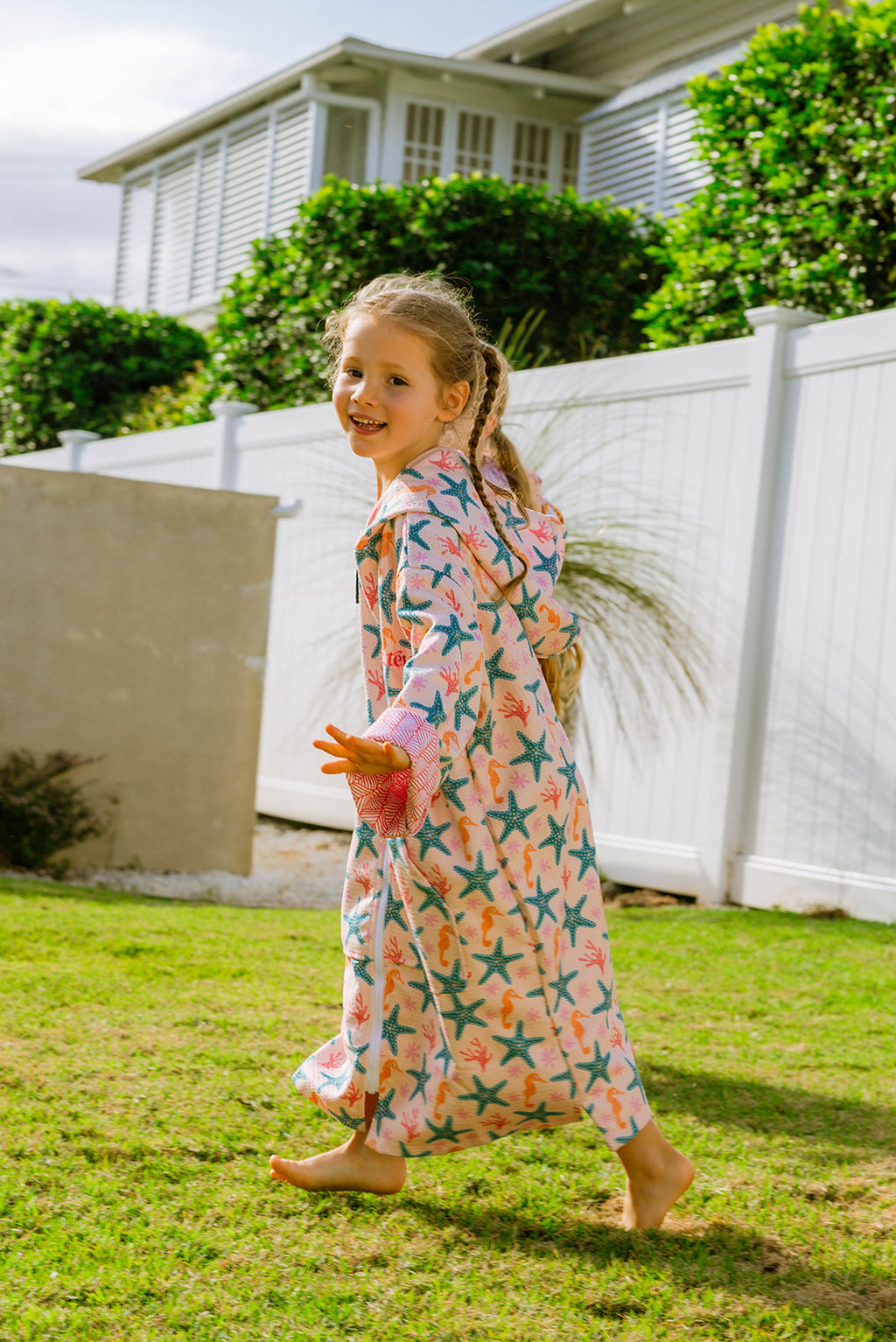 Pre-Order | Seastar - Kids Hooded Towel