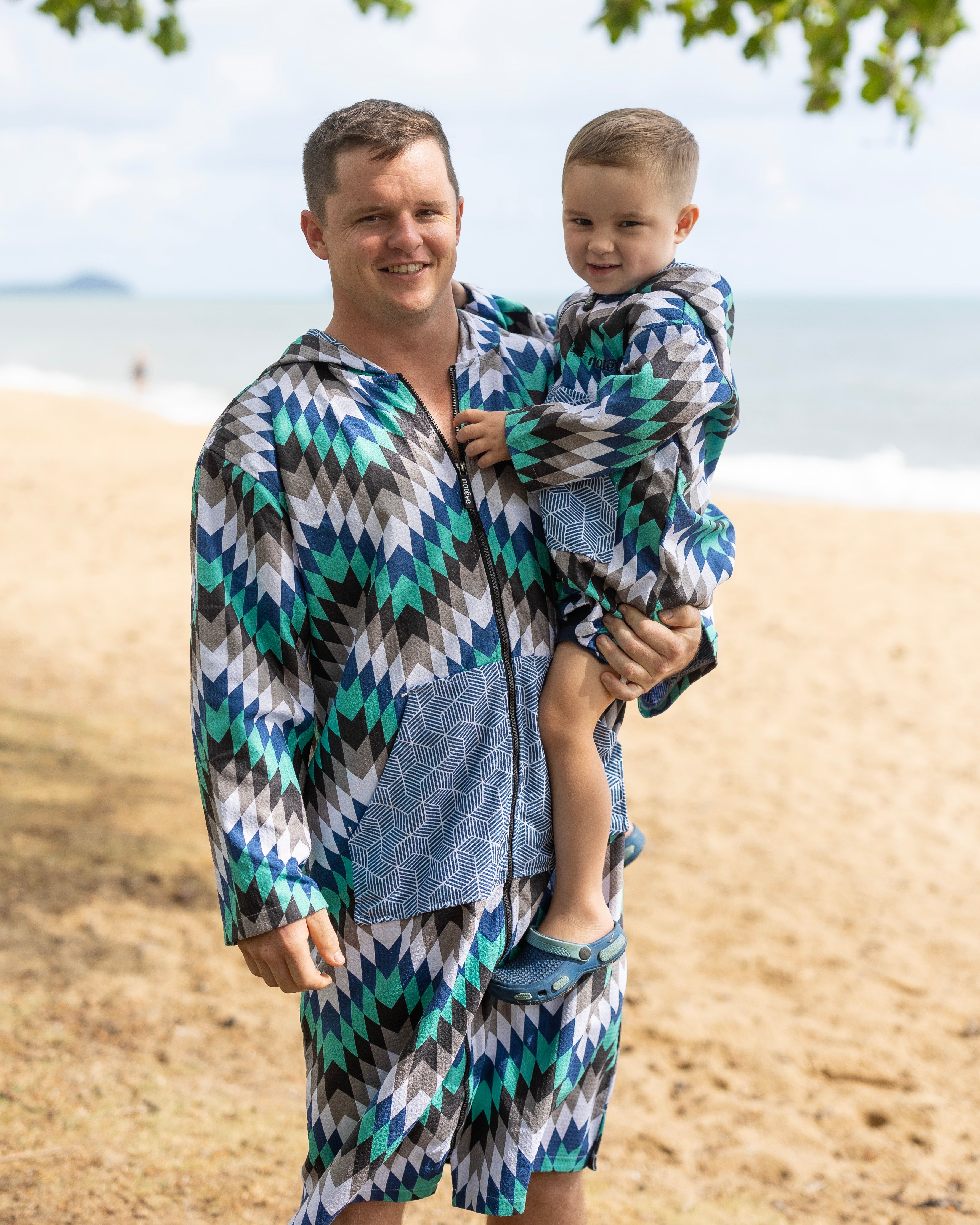 CLEARANCE & SECONDS - Adults