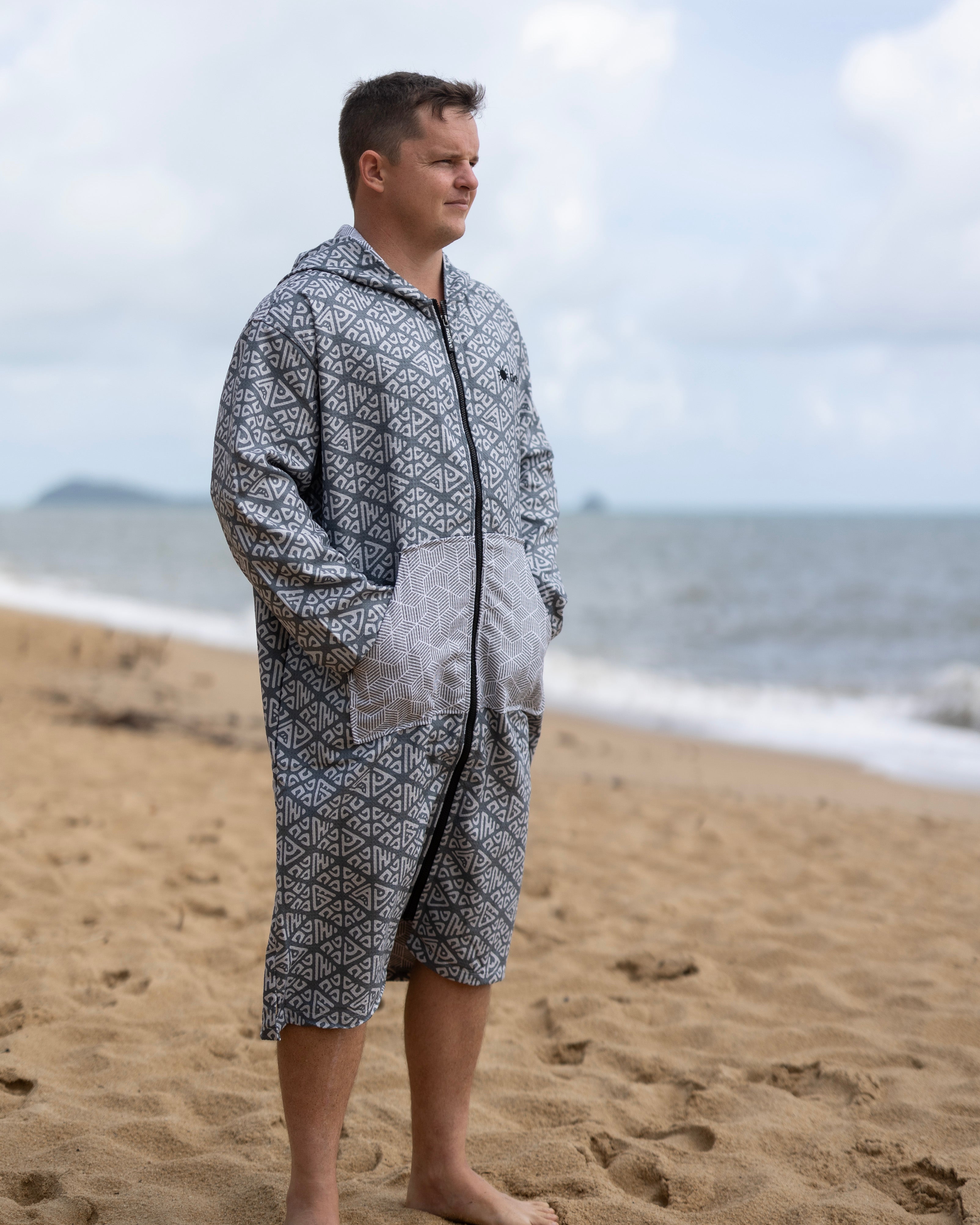 CLEARANCE & SECONDS - Adults