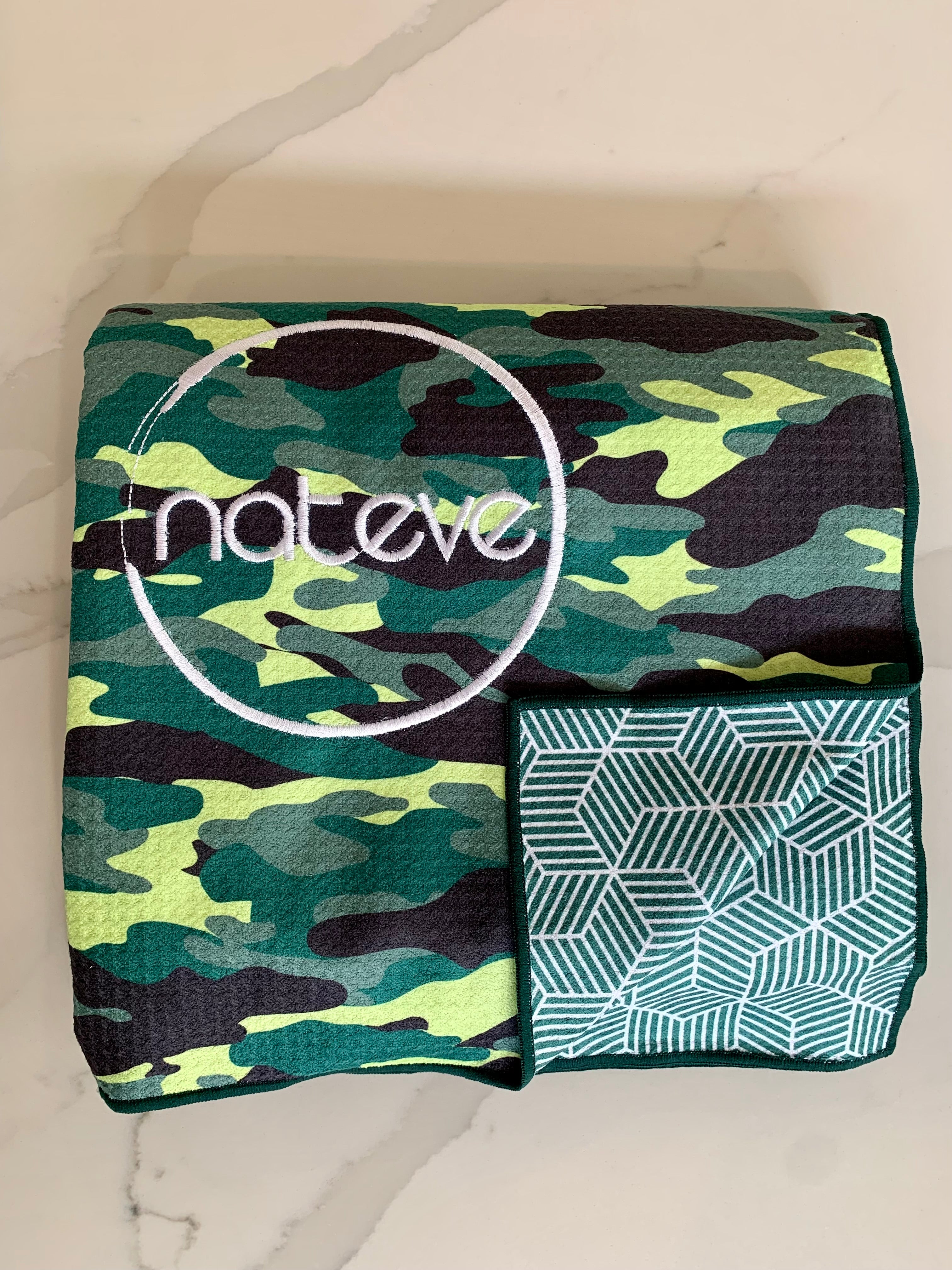 Camo Chaos - Sand Free Beach Mat